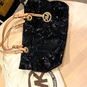 Michael Kors black snake skin print shoulder bag